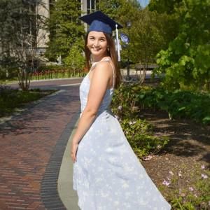 Meet your Posher, Hannah